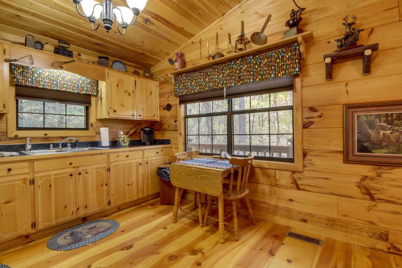 Tree Song Mountain Creek Cabin Ellijay Bagian luar foto