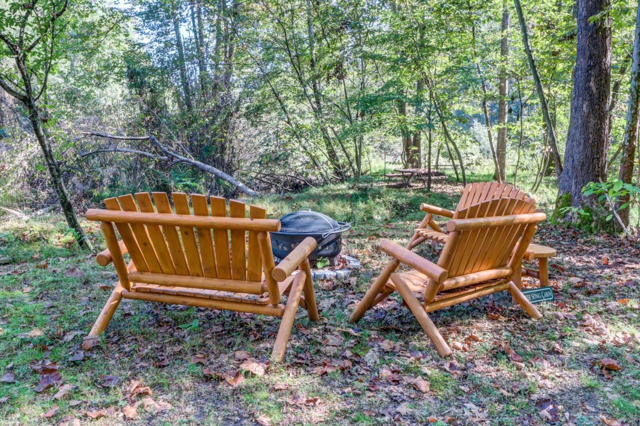 Tree Song Mountain Creek Cabin Ellijay Bagian luar foto